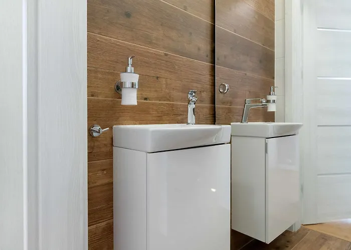 Piekny W Gdansku 2 Sypialnie I Parking By Renters Prestige Gdansk