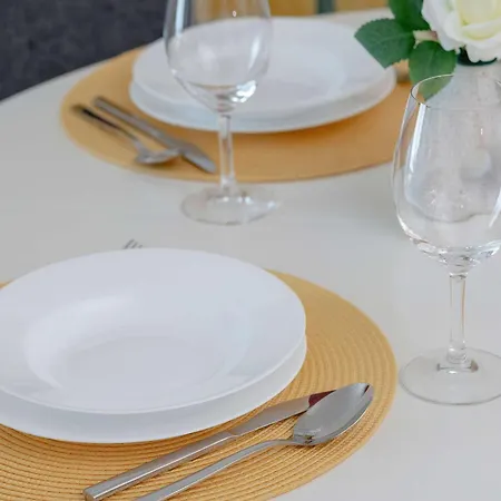 Piekny W Gdansku 2 Sypialnie I Parking By Renters Prestige Lägenhet *